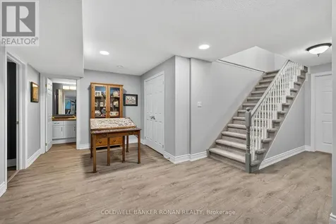 142 Bella Vista Trail New Tecumseth ON L9R 2G8