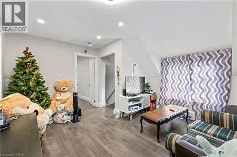 313 Gilmore Road Fort Erie ON L2A 2M9