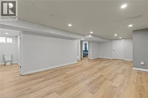 45 Driftwood Drive Brantford ON N3R 3K2