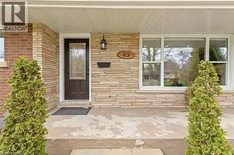 45 Driftwood Drive Brantford ON N3R 3K2