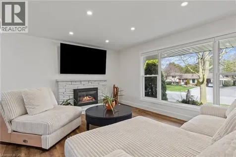 45 Driftwood Drive Brantford ON N3R 3K2
