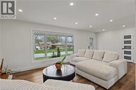 45 Driftwood Drive Brantford ON N3R 3K2
