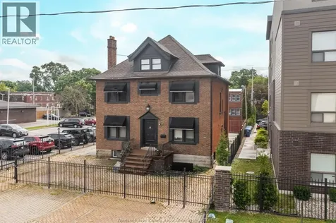 961 Ouellette Avenue Windsor ON N9A 4J5