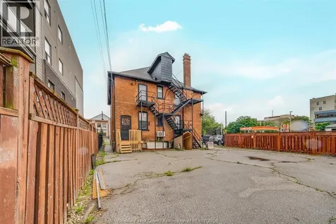 961 Ouellette Avenue Windsor ON N9A 4J5