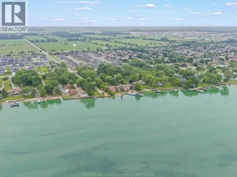 696 Old Tecumseh Road Lakeshore ON N0R 1A0