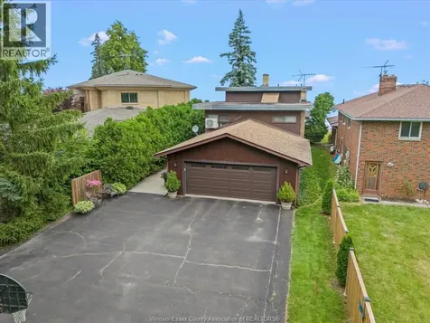 696 Old Tecumseh Road Lakeshore ON N0R 1A0