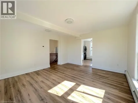 526 Fifty Road Stoney Creek ON L8E 5T4