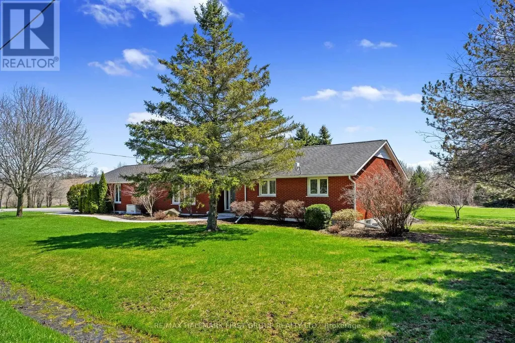 2764 Theatre Road South Hamilton Township ON K9A 4J7