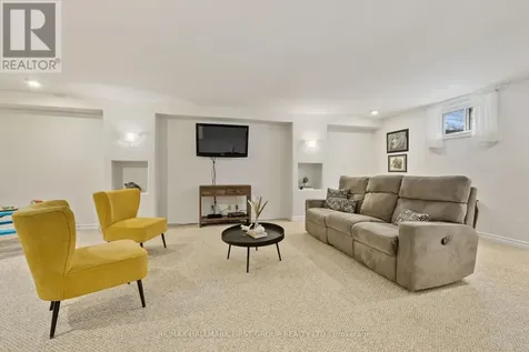 2764 Theatre Road South Hamilton Township ON K9A 4J7