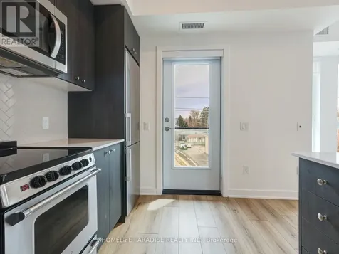 312 Erb Street West Waterloo ON N2L 1W3