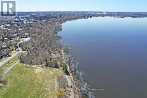 72 Scrivens Street Ottawa ON K2B 6H1