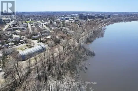 72 Scrivens Street Ottawa ON K2B 6H1