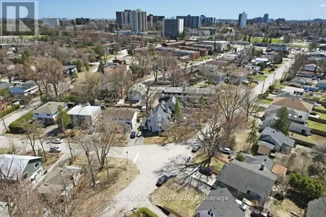 72 Scrivens Street Ottawa ON K2B 6H1