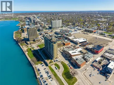 148 Front Street North Sarnia ON N7T 5S3