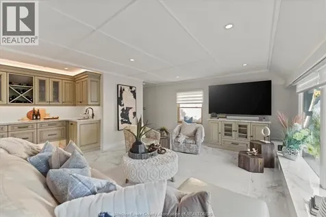 6545 Riverside Drive East Windsor ON N8S 1C1