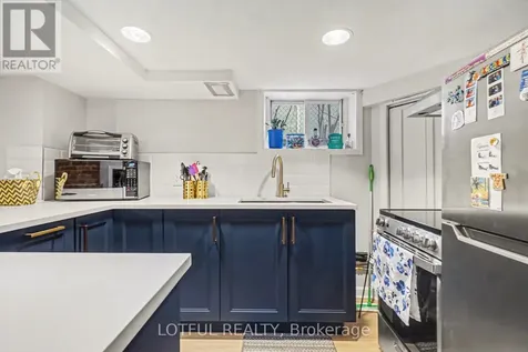 518 Hilson Avenue Ottawa ON K1Z 6C8