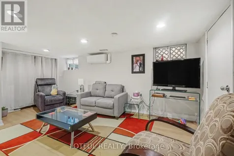 518 Hilson Avenue Ottawa ON K1Z 6C8