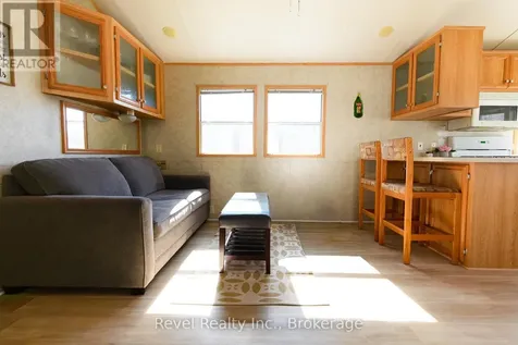 30 Huron Circle Wasaga Beach ON L9Z 1X7