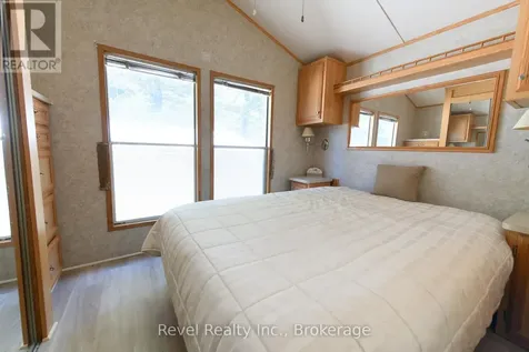30 Huron Circle Wasaga Beach ON L9Z 1X7