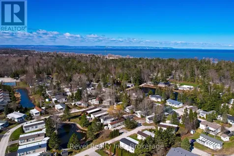 30 Huron Circle Wasaga Beach ON L9Z 1X7