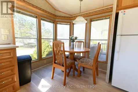 30 Huron Circle Wasaga Beach ON L9Z 1X7