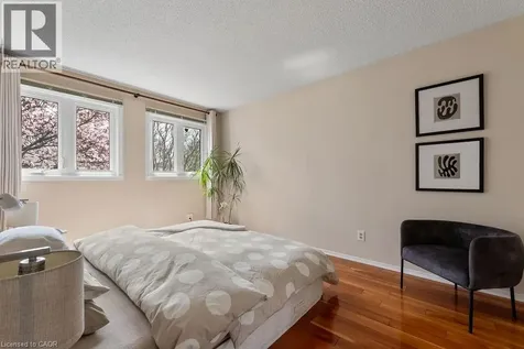 161 Riverview Street Oakville ON L6L 5S2