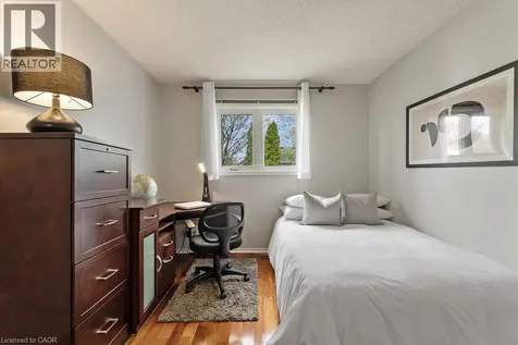 161 Riverview Street Oakville ON L6L 5S2