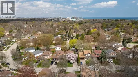 161 Riverview Street Oakville ON L6L 5S2