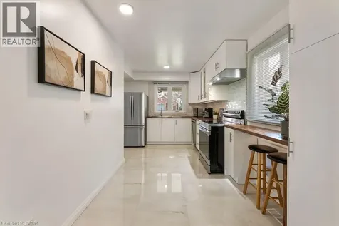 161 Riverview Street Oakville ON L6L 5S2