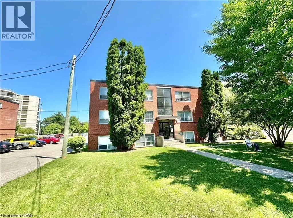 37 Mericourt Road Hamilton ON L8S 2N5