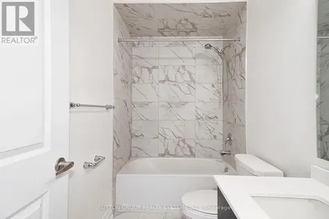 11 Sun Valley Avenue Wasaga Beach ON L9Z 0N6