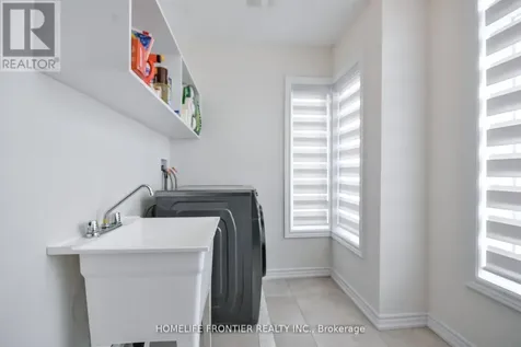 27 Bannister Road Southeast Barrie ON L9J 0L5