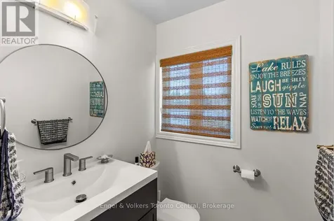 28 Ramblings Way Collingwood ON L9Y 5C6