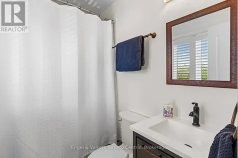 28 Ramblings Way Collingwood ON L9Y 5C6