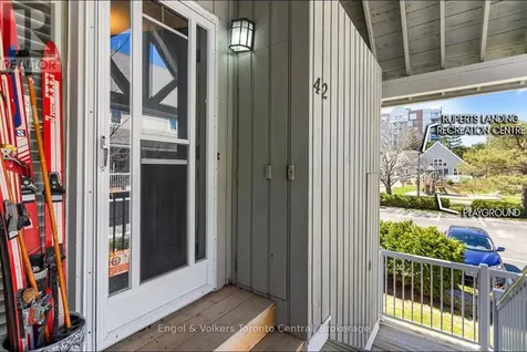 28 Ramblings Way Collingwood ON L9Y 5C6