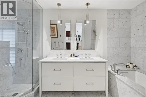 2060 Lakeshore Road Burlington ON L7R 5A1