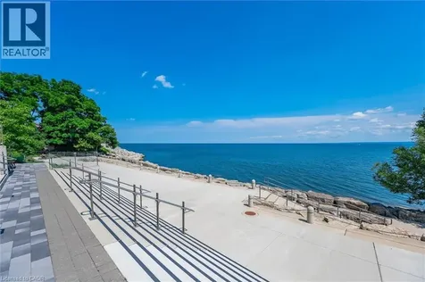 2060 Lakeshore Road Burlington ON L7R 5A1