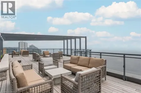 2060 Lakeshore Road Burlington ON L7R 5A1