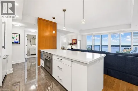 2060 Lakeshore Road Burlington ON L7R 5A1