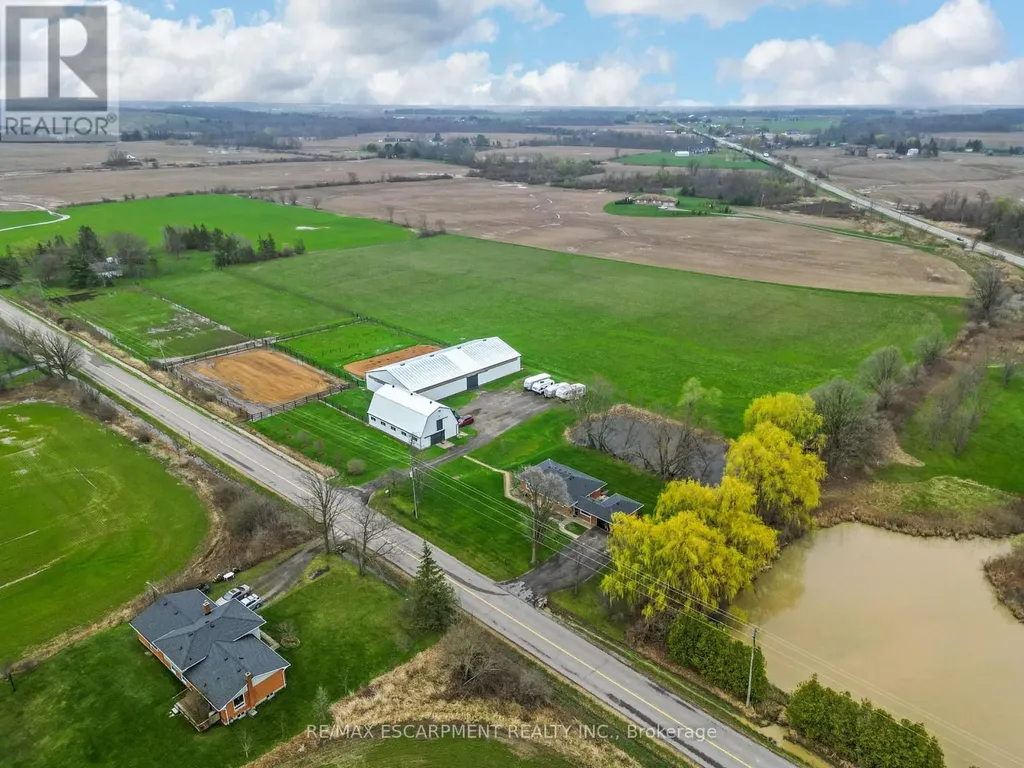 2223 Hall Road Hamilton ON L0R 1C0