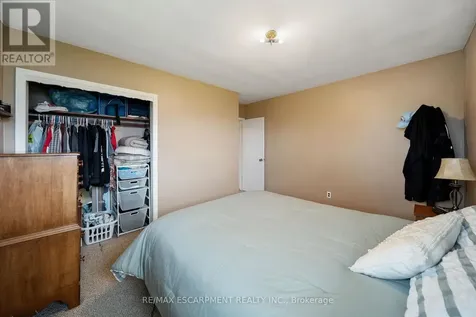 2223 Hall Road Hamilton ON L0R 1C0