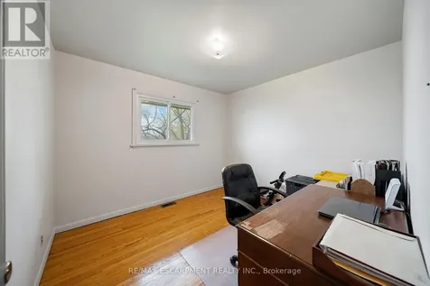 2223 Hall Road Hamilton ON L0R 1C0