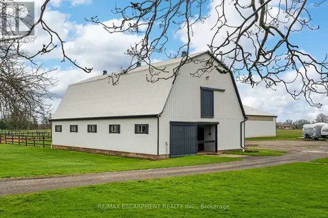 2223 Hall Road Hamilton ON L0R 1C0