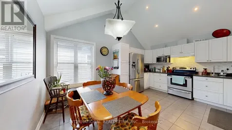 438 Stirling Way Cobourg ON K9A 0G8