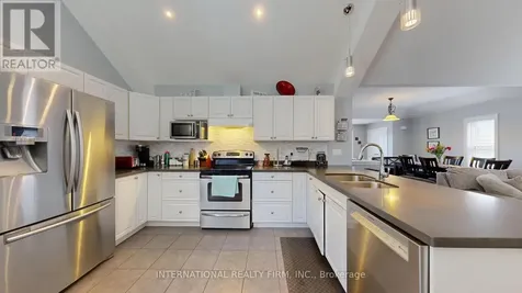 438 Stirling Way Cobourg ON K9A 0G8