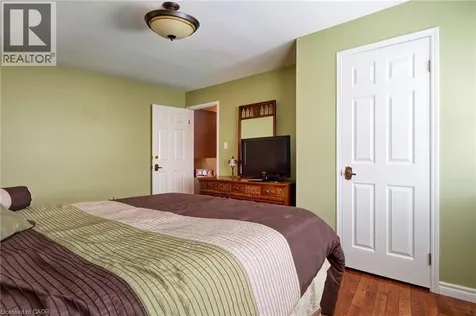 108 Queensway Drive St. Jacobs ON N0B 2N0