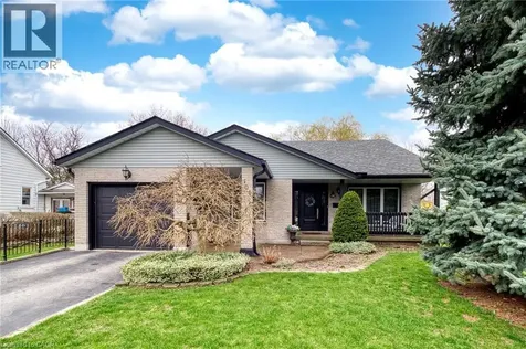 108 Queensway Drive St. Jacobs ON N0B 2N0
