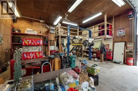 108 Queensway Drive St. Jacobs ON N0B 2N0