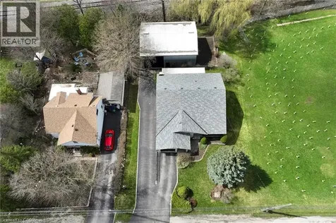 108 Queensway Drive St. Jacobs ON N0B 2N0