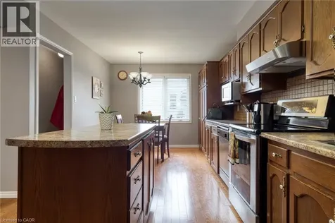108 Queensway Drive St. Jacobs ON N0B 2N0